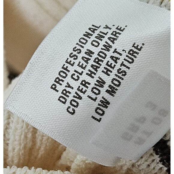 St John Sport Cardigan Sweater Wool Blend Collared Toggle Buttons XL Old Money - Picture 8 of 9